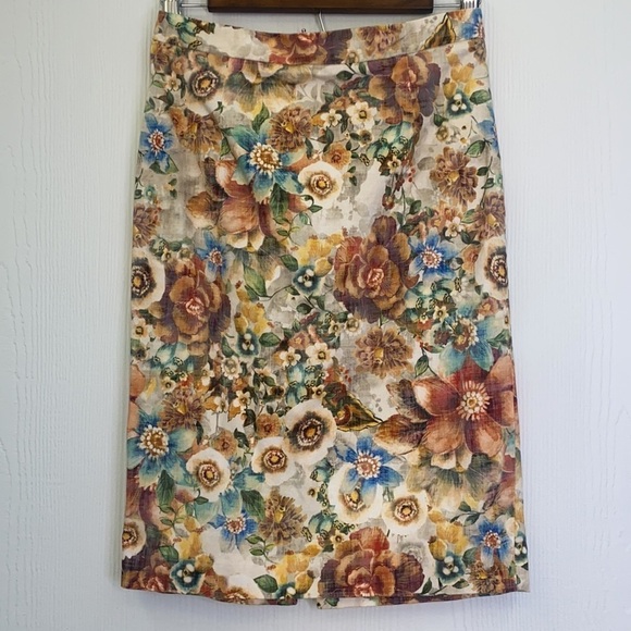 Zara - Vintage Bright Floral A - Line Skirt Size Small - Picture 5 of 10